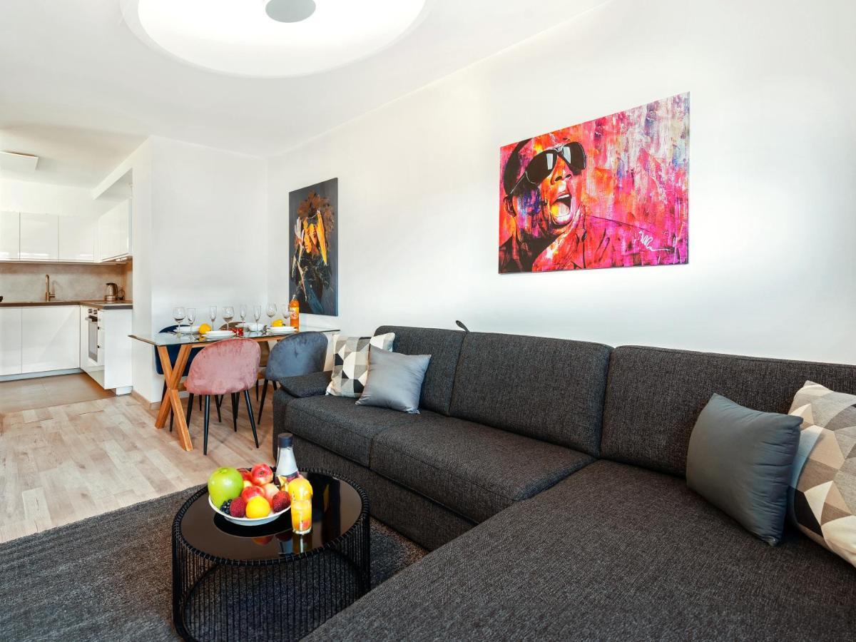 Sky9 Apartments Stadthalle Viyana Dış mekan fotoğraf